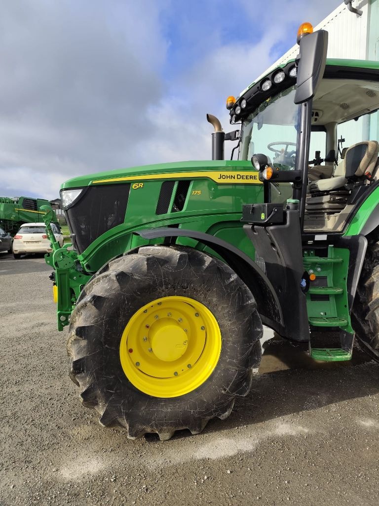 Tracteur JOHN DEERE 6R 175 - photo slide 7