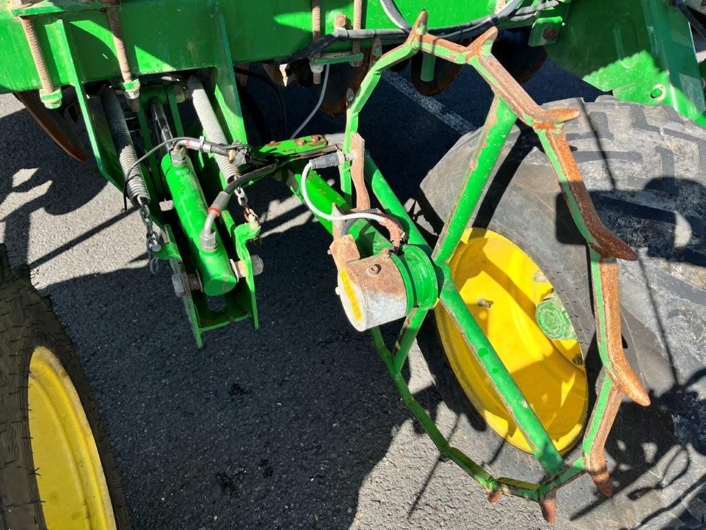 Semoir simplifié JOHN DEERE 750A - photo slide 7