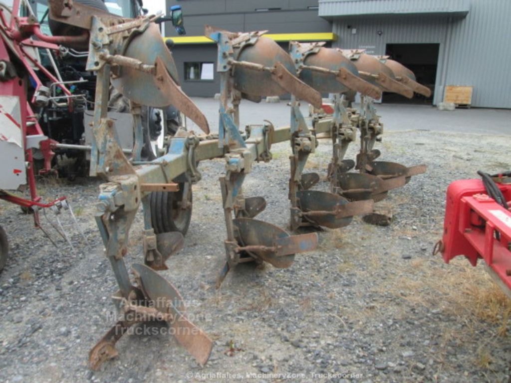 Charrue RABEWERK Star avant 120 cv 75/35 - photo slide 1