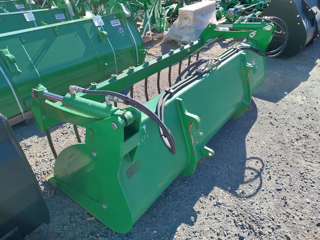Godet JOHN DEERE BMS 2.20m  - photo slide 3