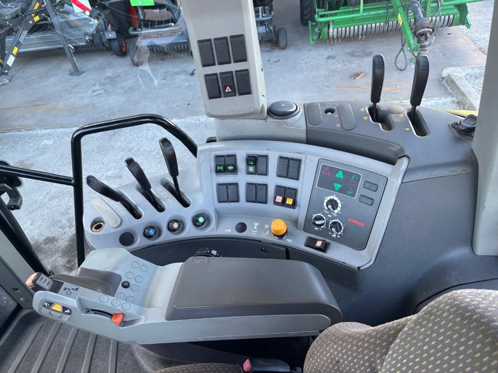 Tracteur CLAAS ARION 510 - photo slide 11