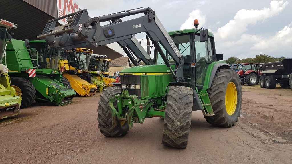 Tracteur chargeur JOHN DEERE 6810 TLS - photo slide 21