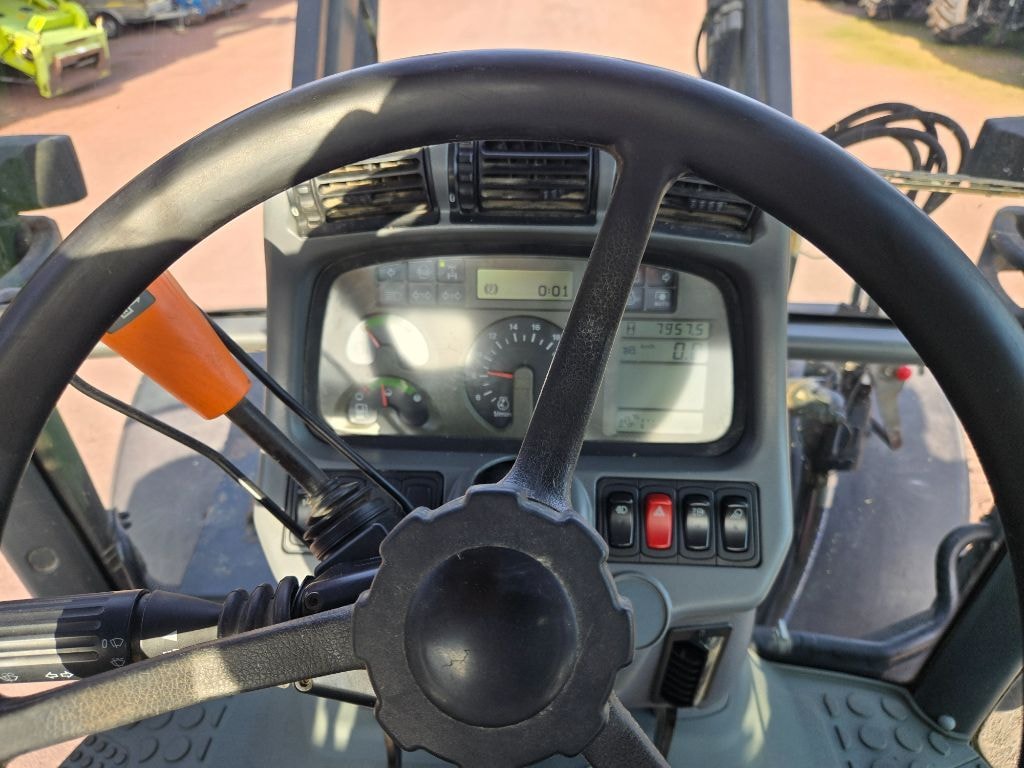 Tracteur chargeur DEUTZ FAHR M610 - photo slide 11
