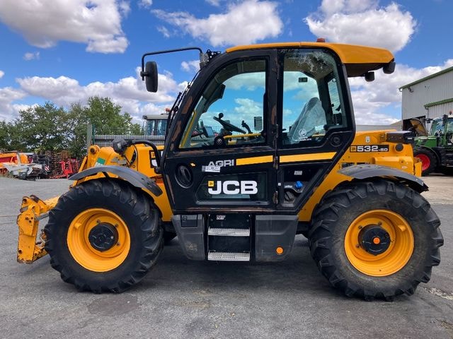 Telescopique JCB Agri 532.60 - photo slide 10