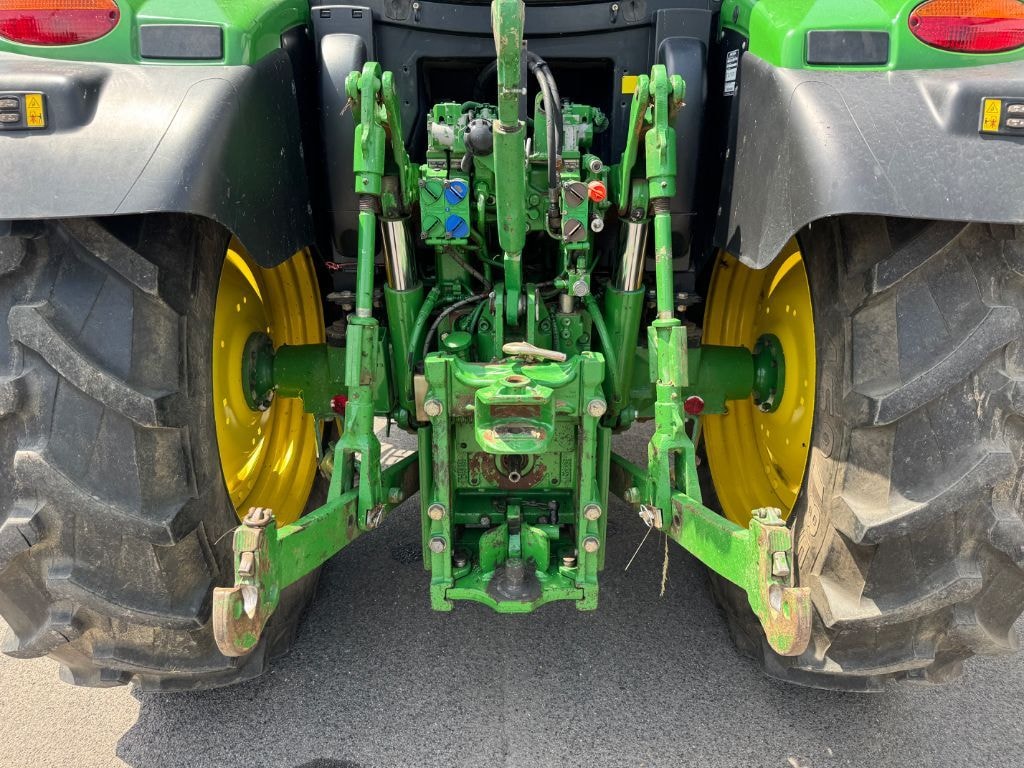 Tracteur JOHN DEERE 6115R - photo slide 8