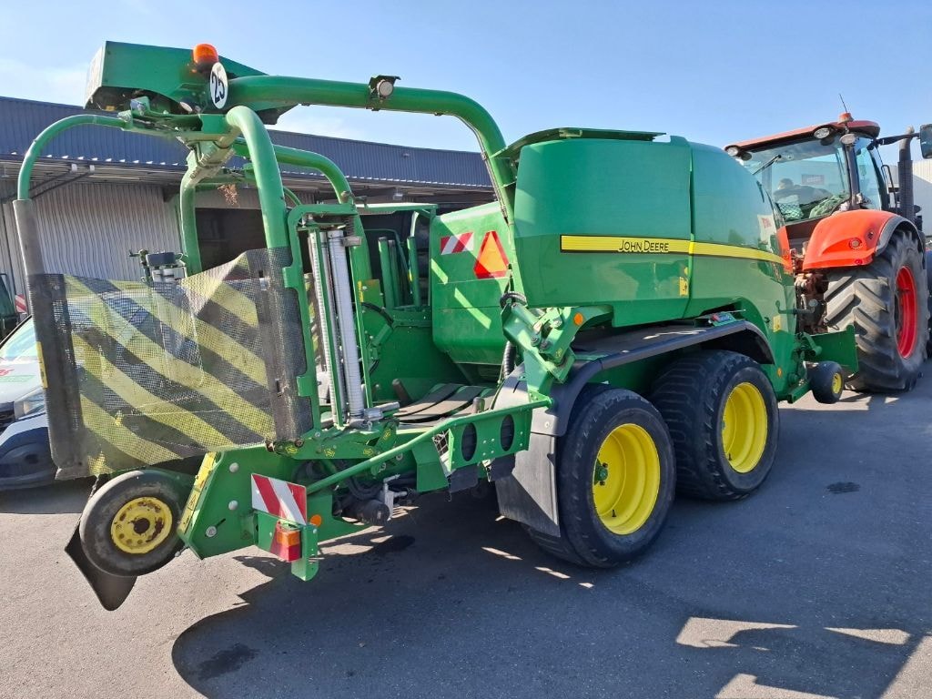 Presse enrubanneuse JOHN DEERE C441R - photo slide 4