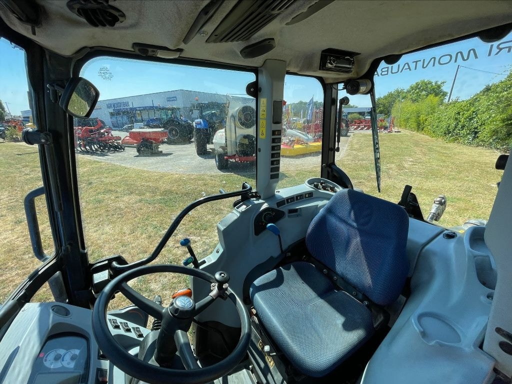 Tracteur fruitier NEW HOLLAND T4.100N - photo slide 12