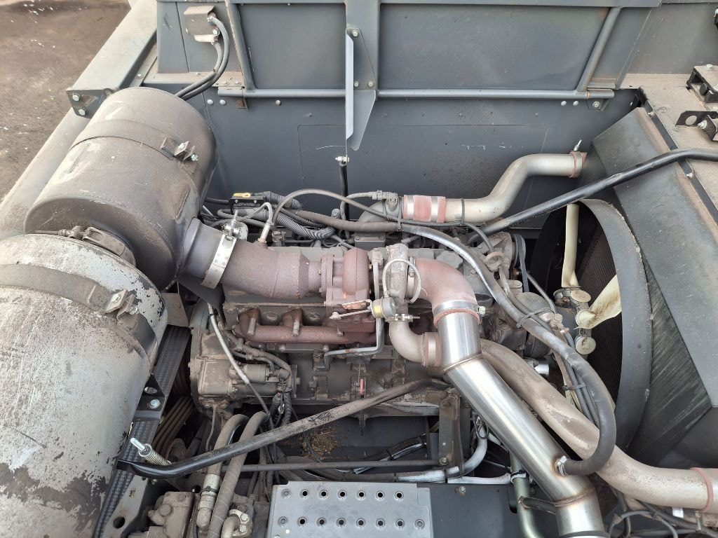 Moissonneuse LAVERDA M 310 MCS - photo slide 24
