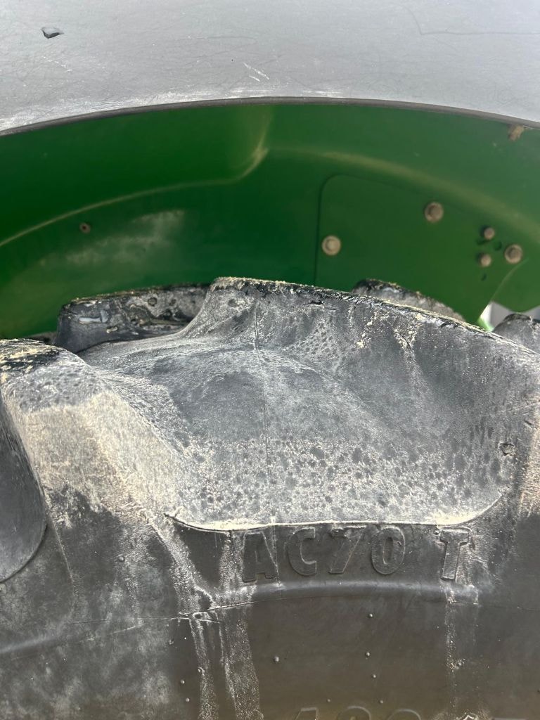 Tracteur fruitier JOHN DEERE 5090GF - photo slide 11