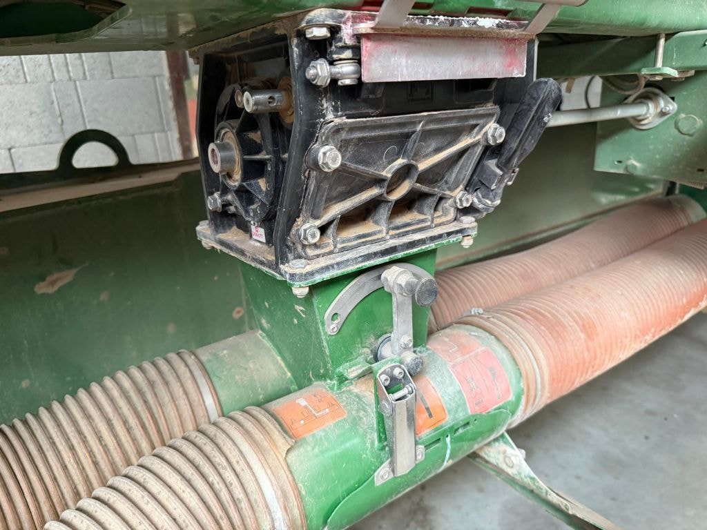 Semoir simplifié AMAZONE Condor 15 001 C - photo slide 19