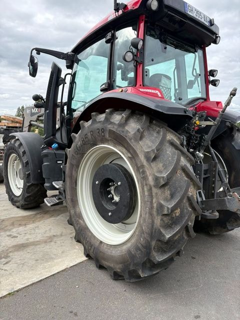 Tracteur chargeur VALTRA G 115 A - photo slide 4