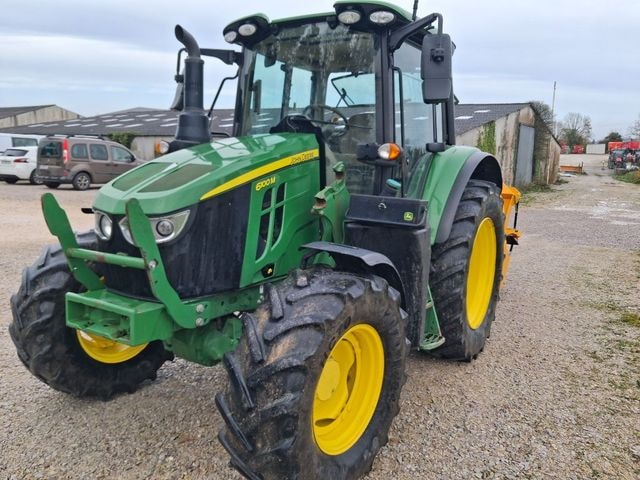 Tracteur JOHN DEERE 6100M - photo slide 1