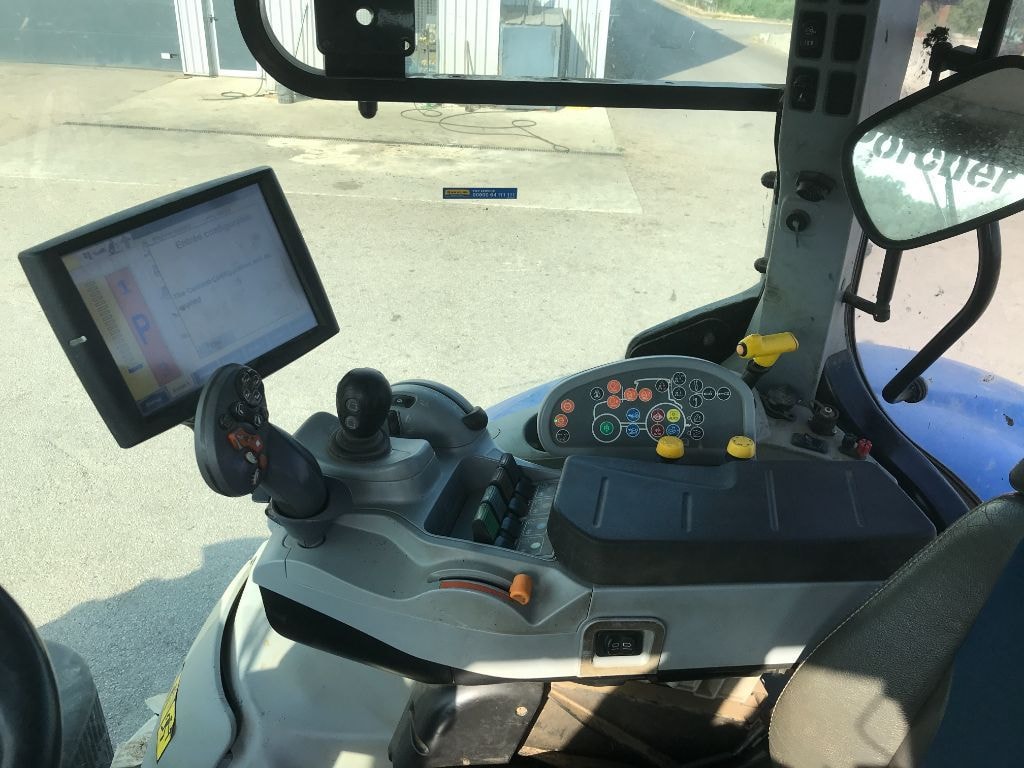 Tracteur NEW HOLLAND T7.190 POWER COMMAND - photo slide 9