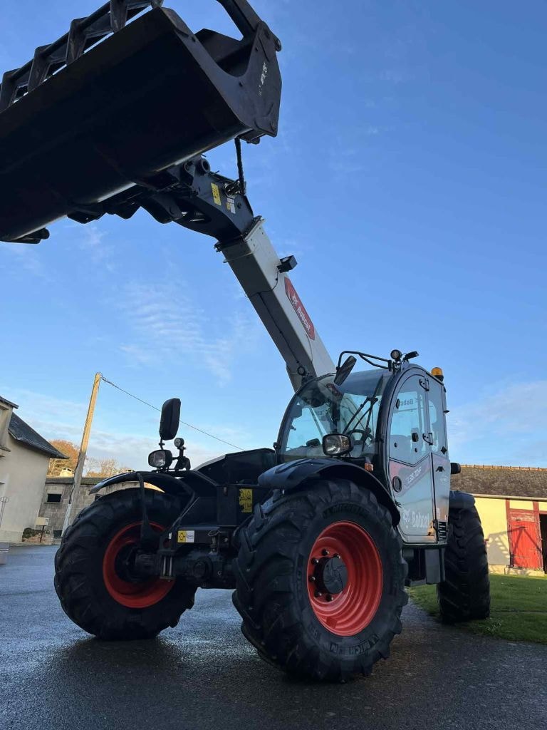 Telescopique BOBCAT TL 38.70 HF AGRI - photo slide 2