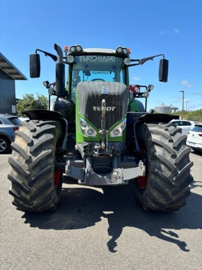 Tracteur FENDT 828 VARIO PROFI + - photo slide 2