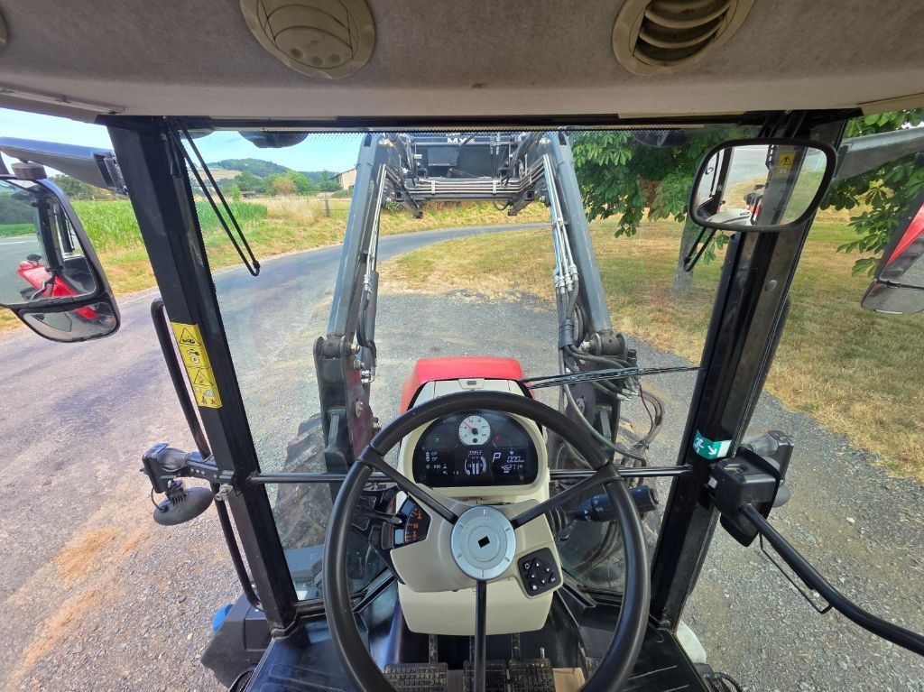 Tracteur chargeur MASSEY FERGUSON 5712S - photo slide 20