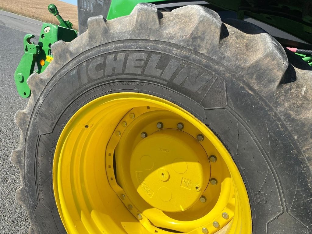 Tracteur JOHN DEERE 8R 370 - photo slide 22