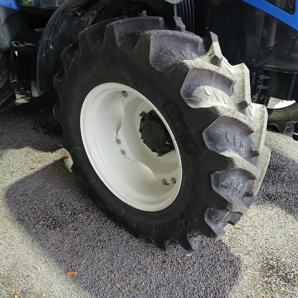 Tracteur NEW HOLLAND T5.100S - photo slide 10