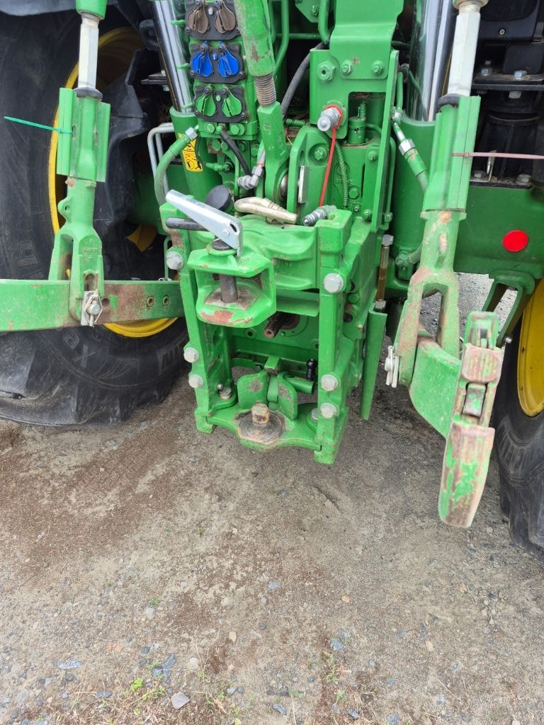 Tracteur JOHN DEERE 6145R - photo slide 5