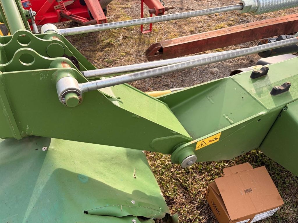 Faucheuse KRONE EASY CUT R 360 - photo slide 4