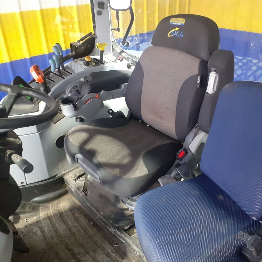 Tracteur NEW HOLLAND T7.195s - photo slide 9