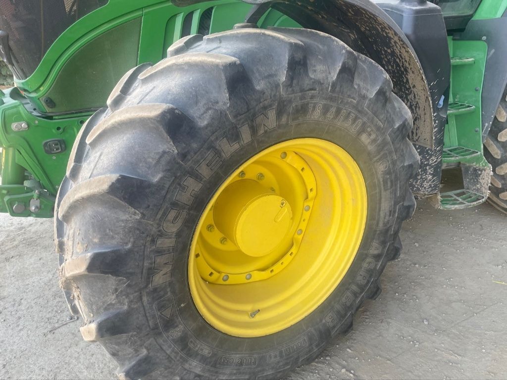 Tracteur JOHN DEERE 6195 R AUTOPOWR - photo slide 8