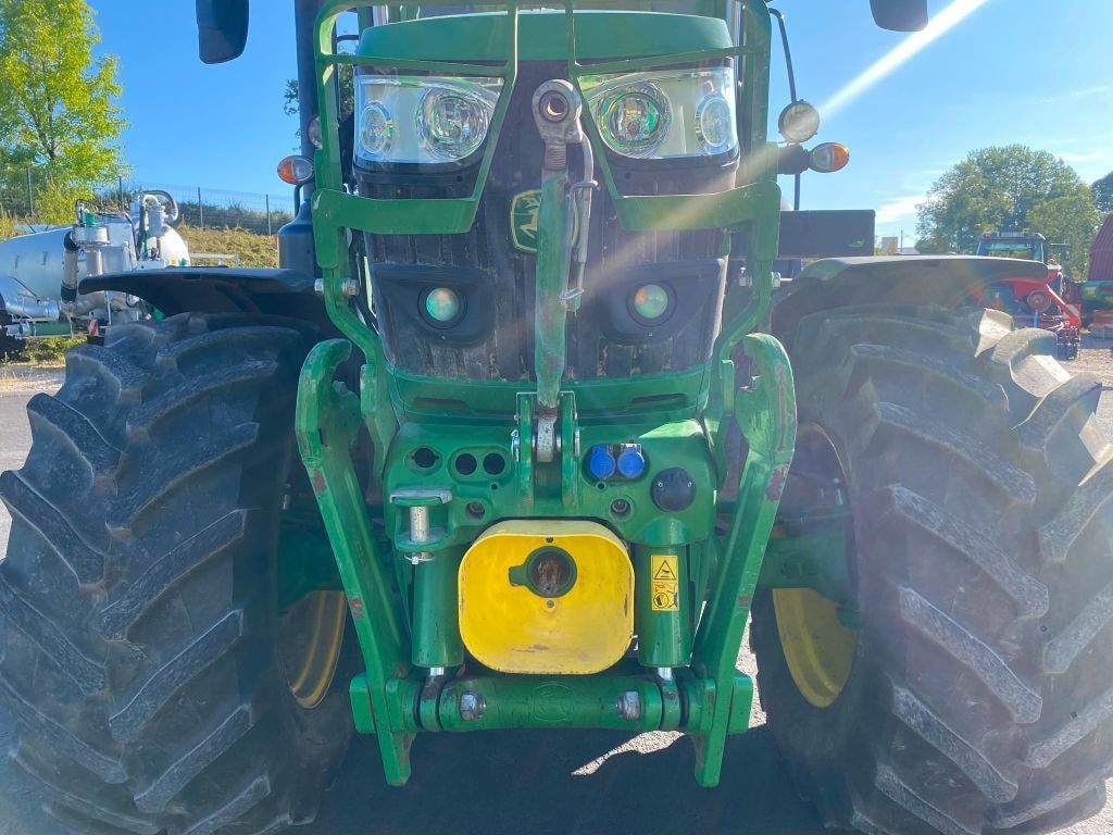 Tracteur chargeur JOHN DEERE 6155R - photo slide 9
