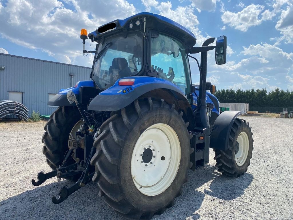 Tracteur NEW HOLLAND T6.145 - photo slide 5