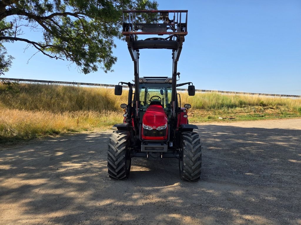 Tracteur chargeur MASSEY FERGUSON 5711S DYNA-4 EFFICIENT - photo slide 3