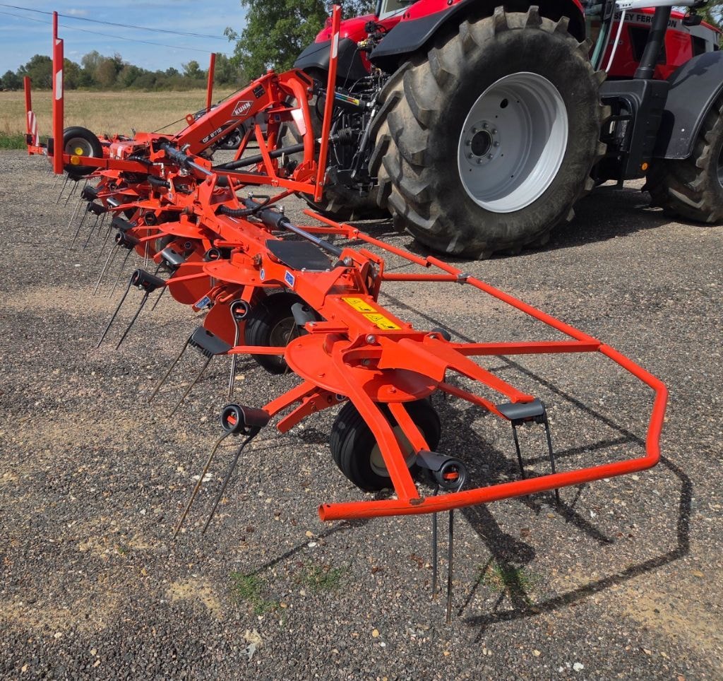 Faneuse KUHN GF8712 - photo slide 7