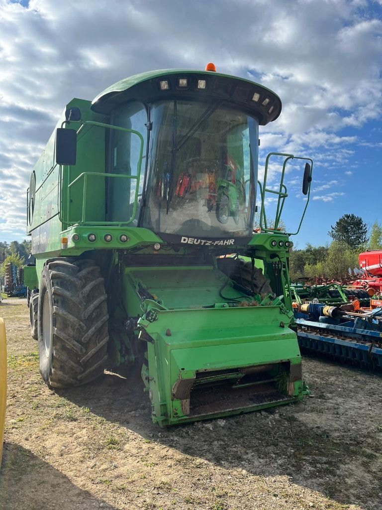 Moissonneuse DEUTZ FAHR 5660 HTS Balance - photo slide 2