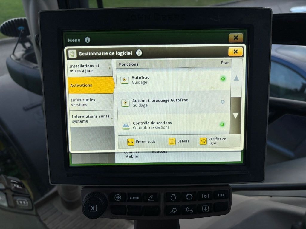 Tracteur JOHN DEERE 6250R - photo slide 12