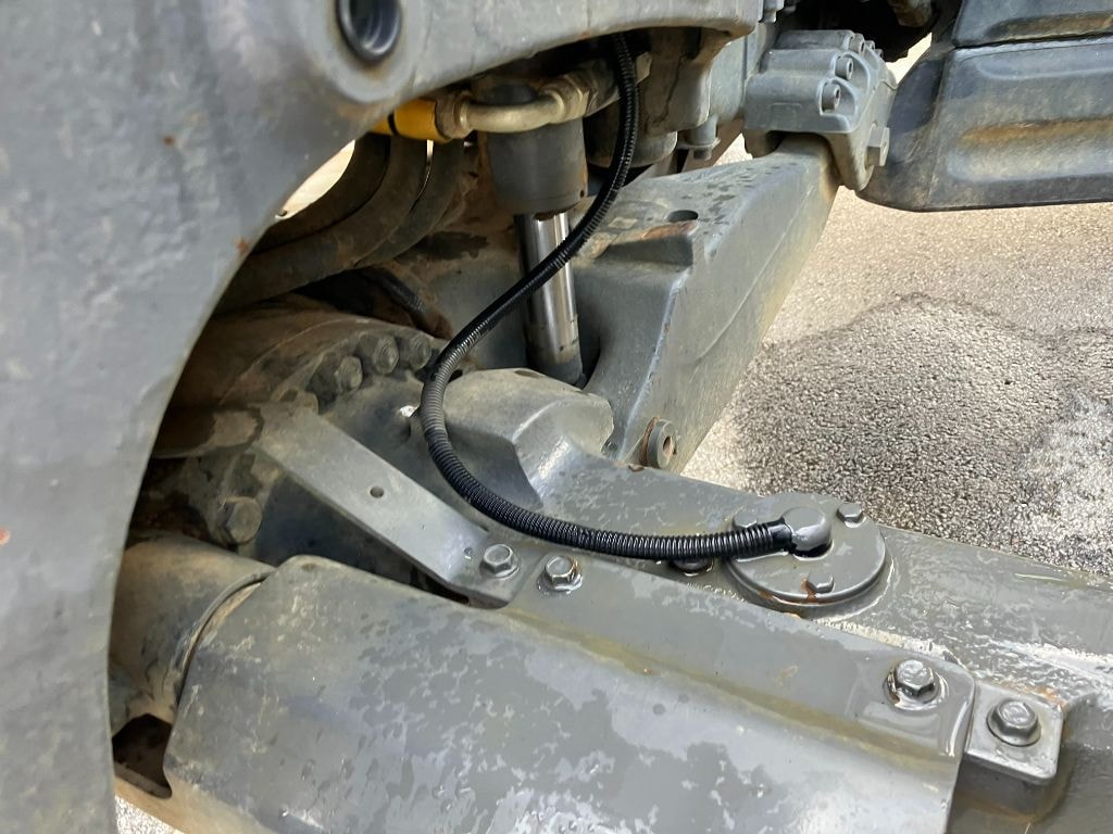 Tracteur VALTRA N 163 DIRECT - photo slide 19