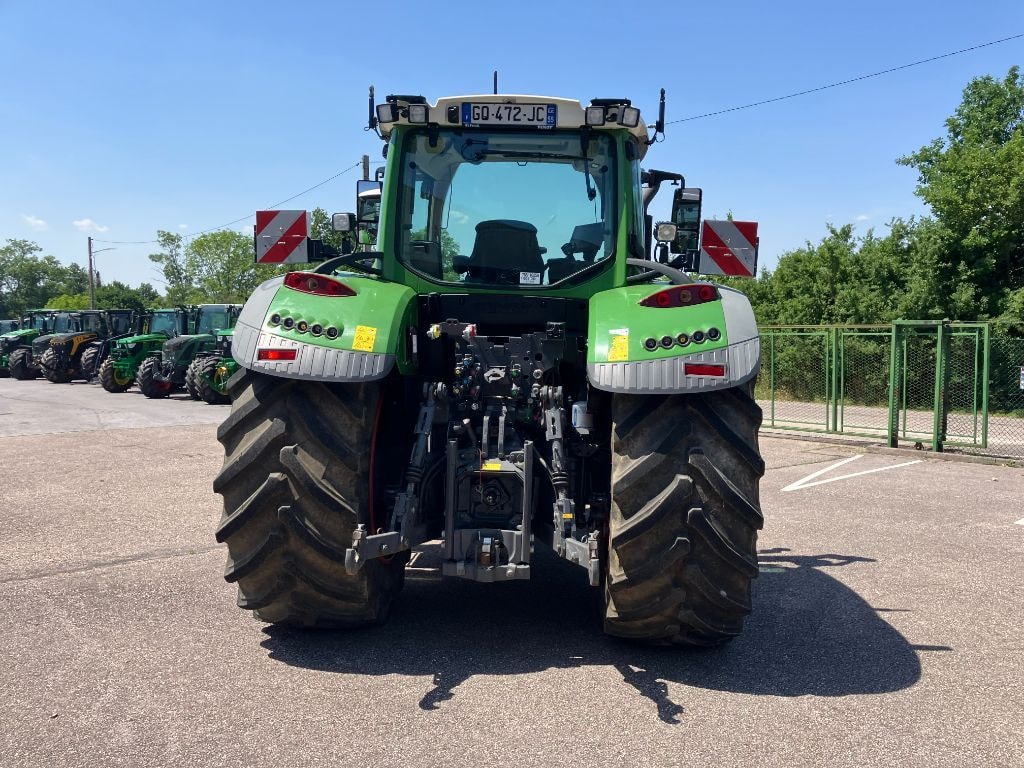 Tracteur FENDT 724 VARIO PROFI + - photo slide 6
