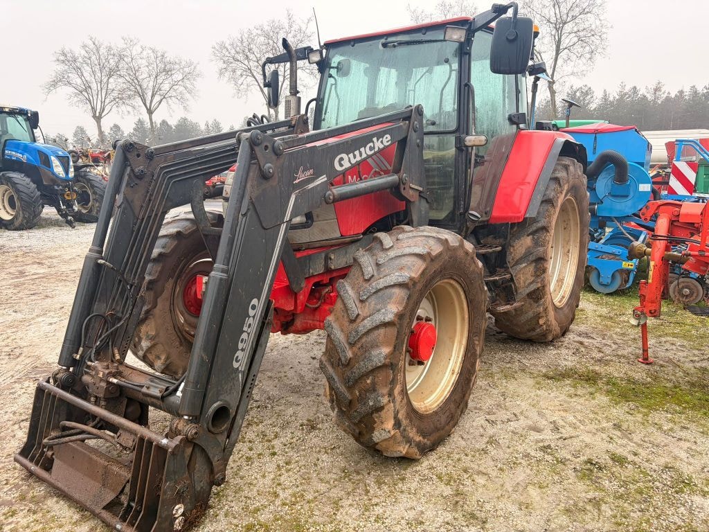 Tracteur chargeur MC CORMICK MC 90 - photo slide 1