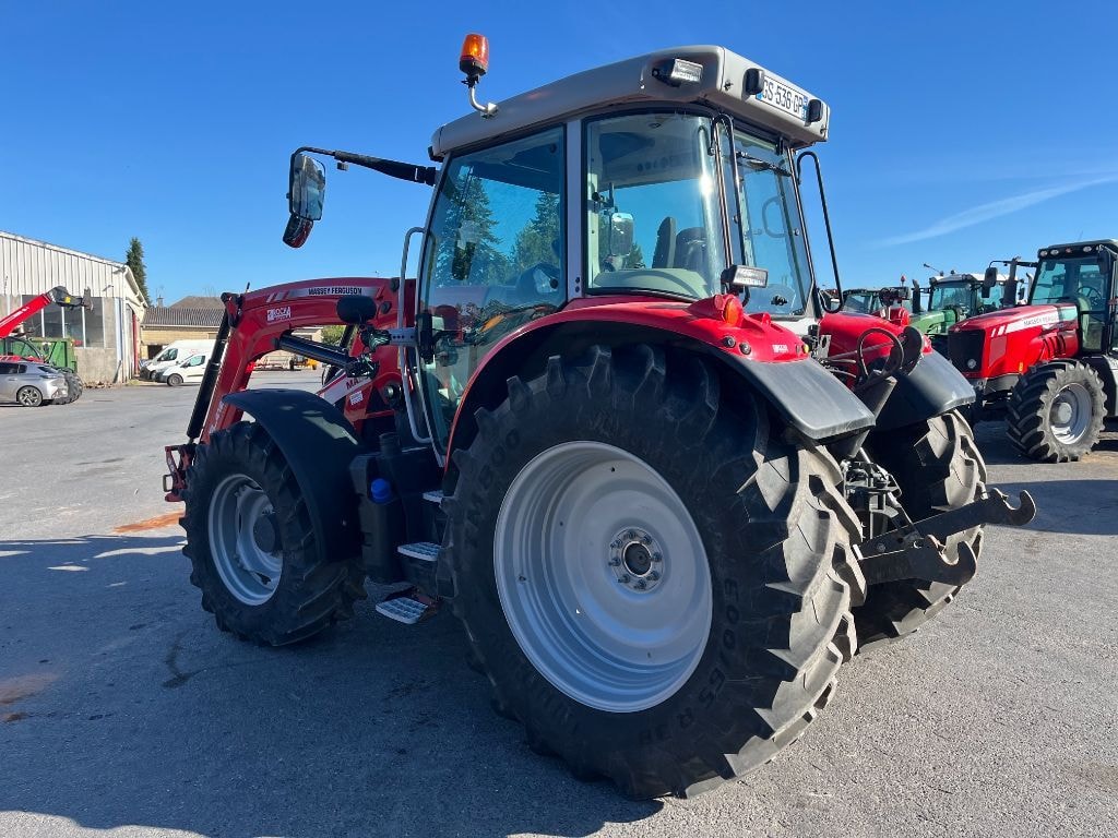 Tracteur MASSEY FERGUSON 5S145 - photo slide 11