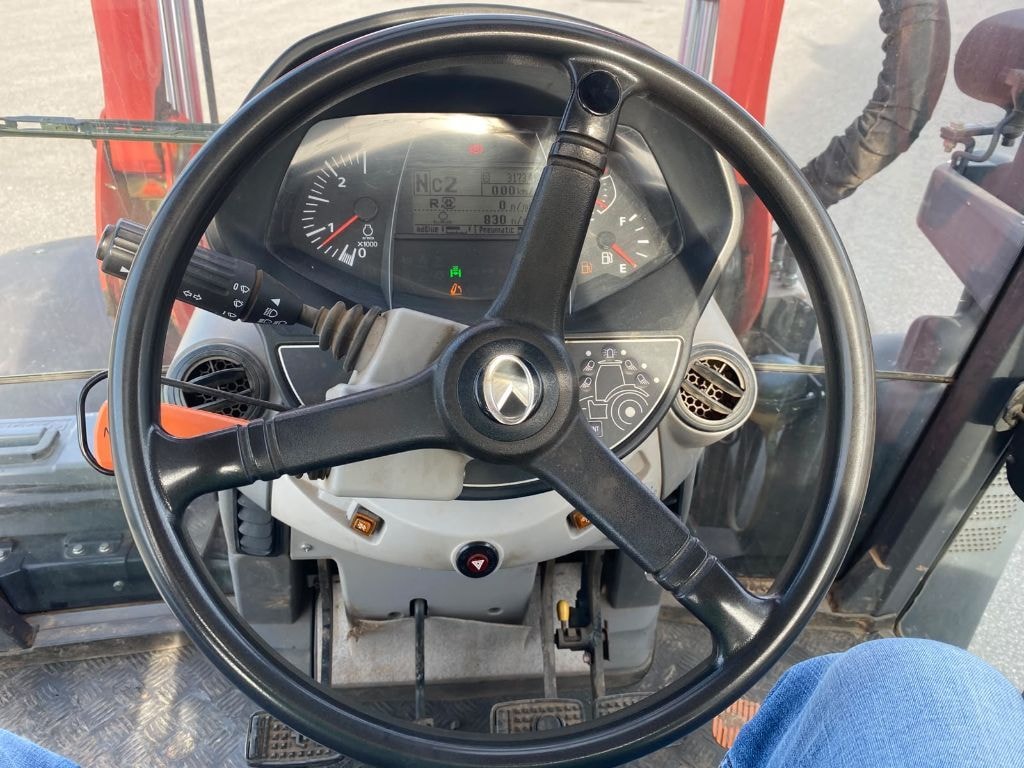 Tracteur chargeur KUBOTA M7153 PREMIUM - photo slide 10