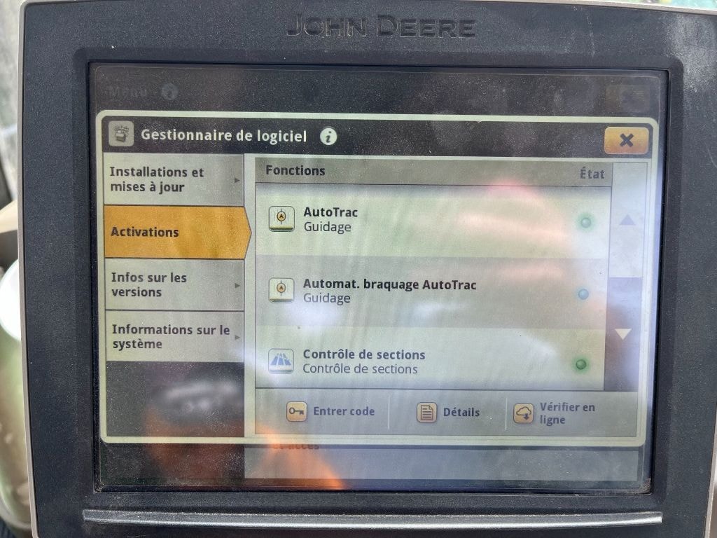 Tracteur JOHN DEERE 6250R - photo slide 15