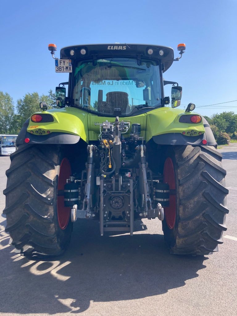 Tracteur CLAAS AXION 810 - photo slide 21