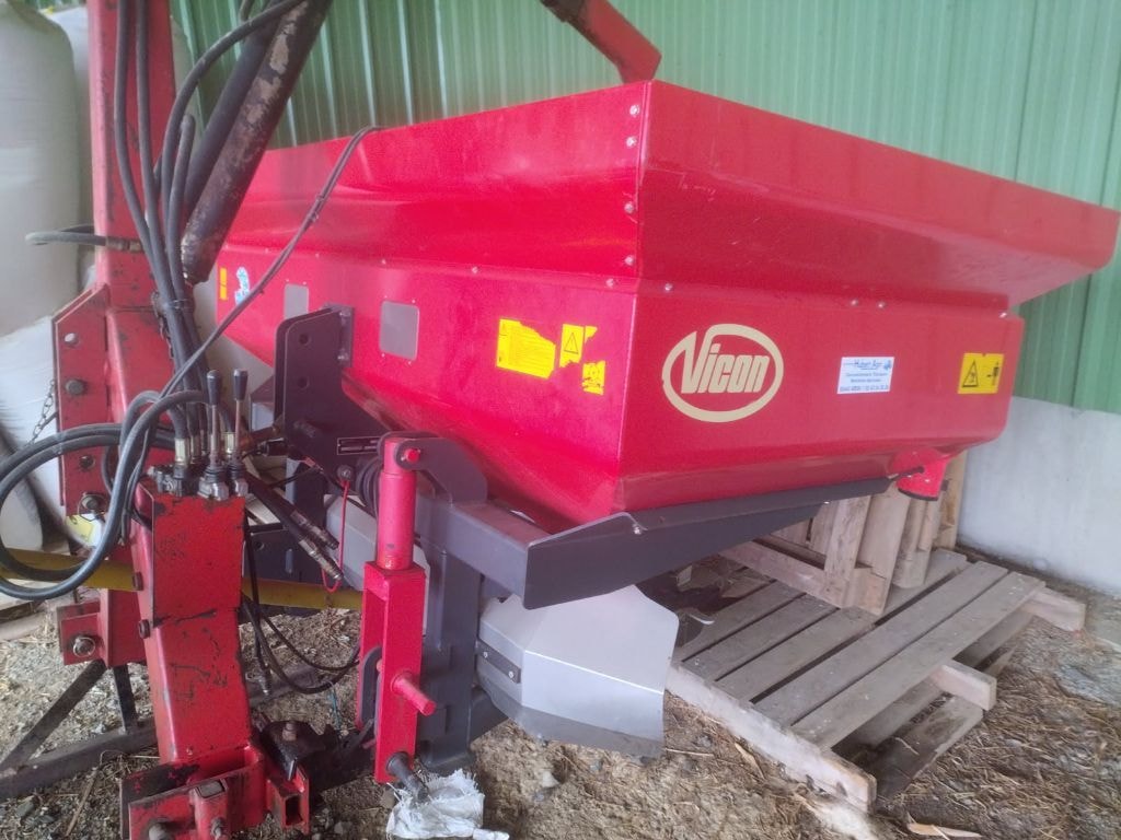 Epandeur engrais VICON Rotaflow RS-M 1800L - photo slide 7