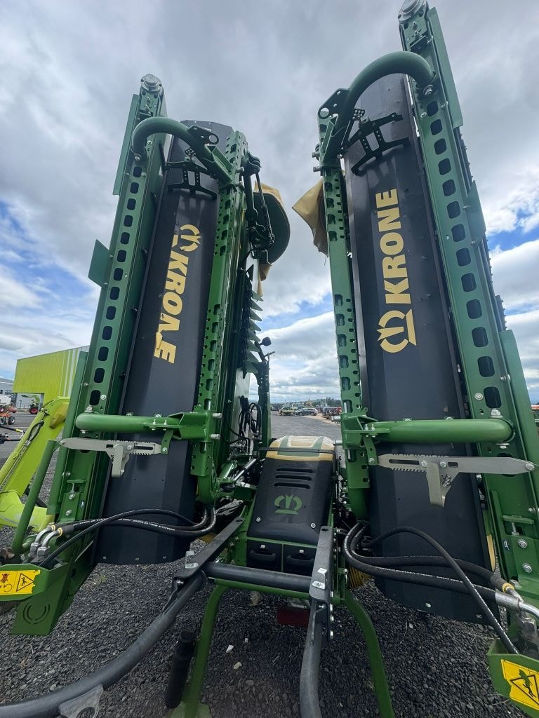 Faucheuse conditionneuse KRONE F360CV + B880CV COLLECT - photo slide 13
