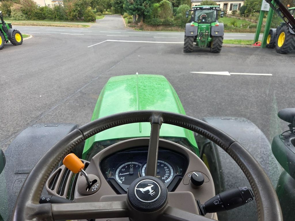Tracteur JOHN DEERE 6250R - photo slide 26