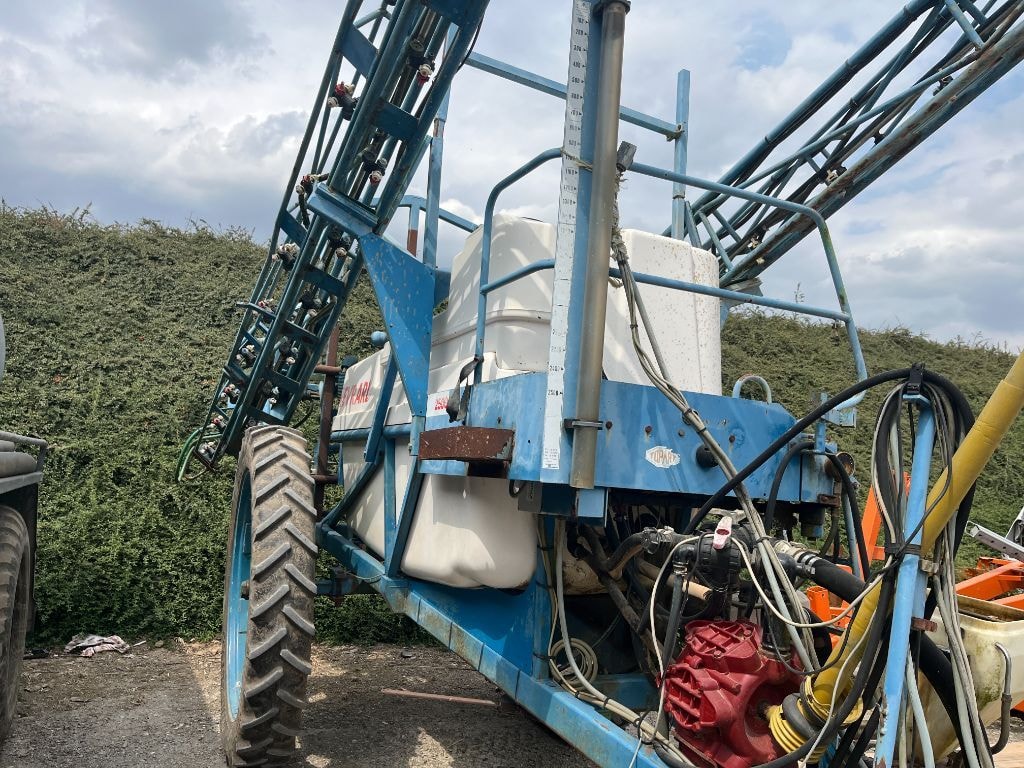 Pulverisateur EVRARD T2500 - photo slide 14