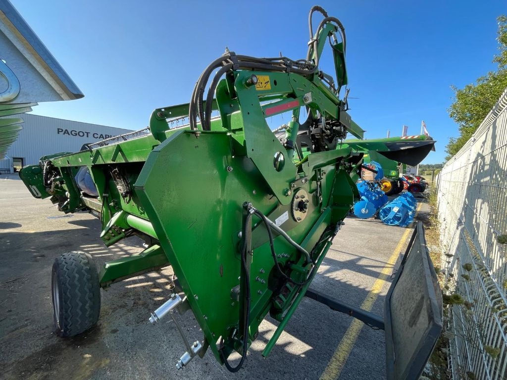 Moissonneuse JOHN DEERE T560i - photo slide 4