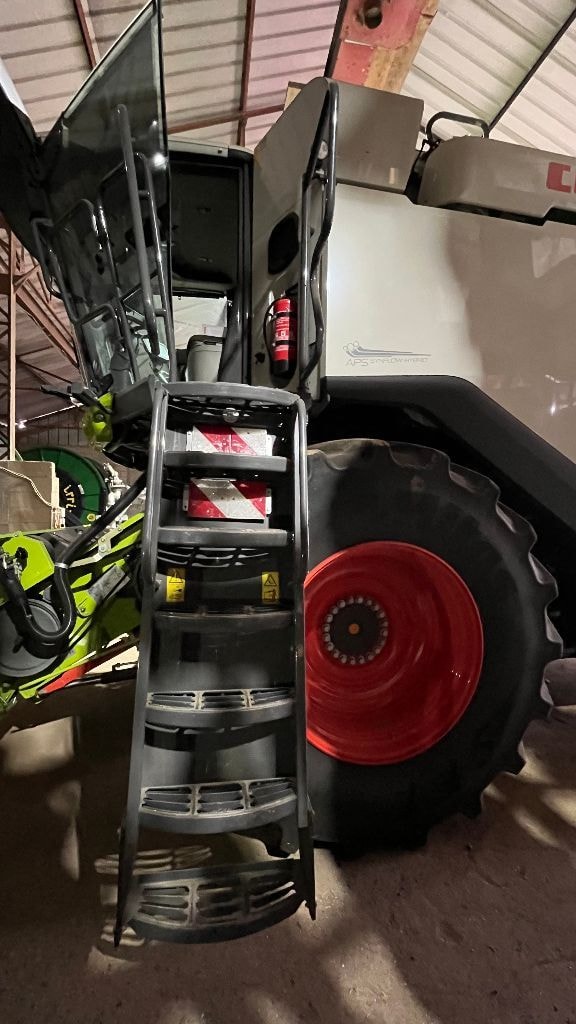Moissonneuse CLAAS lexion 7600 - photo slide 47