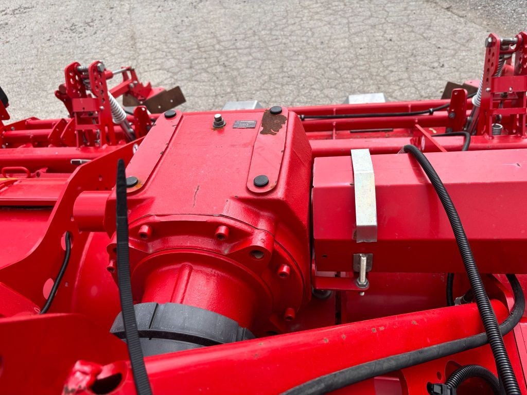 Fraise butteuse GRIMME Gf 400 - photo slide 24
