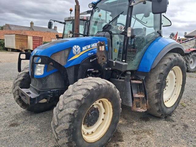 Tracteur chargeur NEW HOLLAND T5.95 Electro Command - photo slide 1