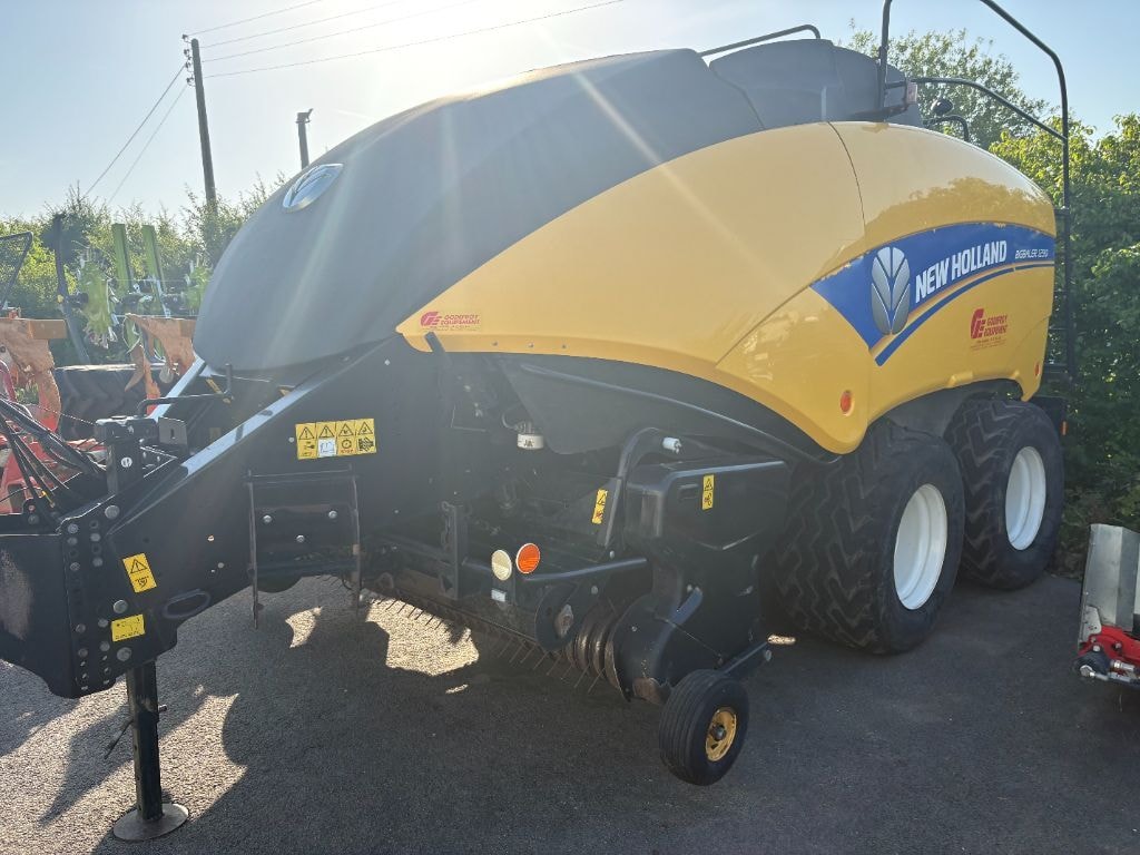 Presse haute densite NEW HOLLAND 1290 - photo slide 13