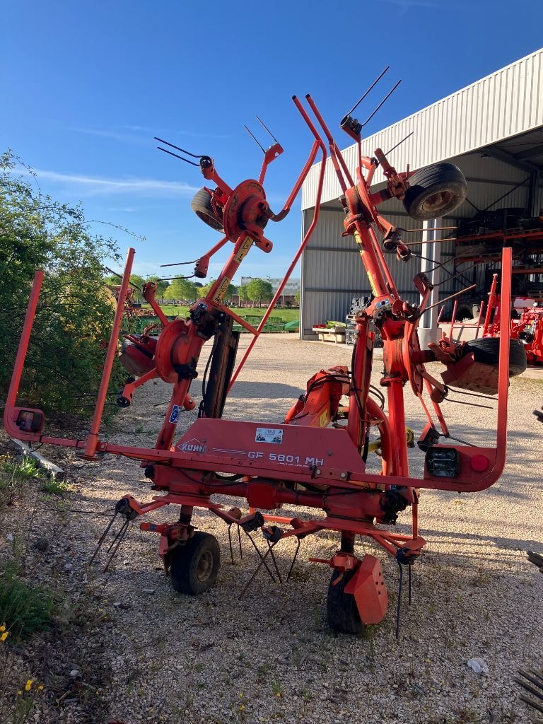 Faneuse KUHN Gf 5801 MH - photo slide 4