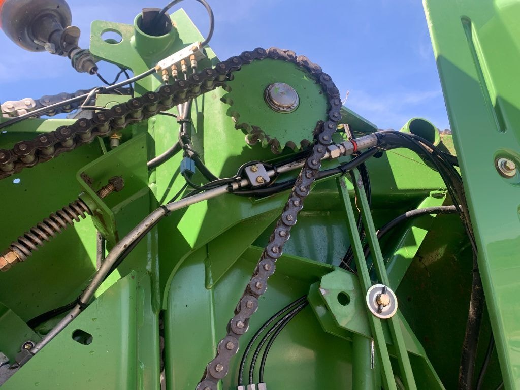 Presse balles rondes KRONE fortima 1500 - photo slide 28